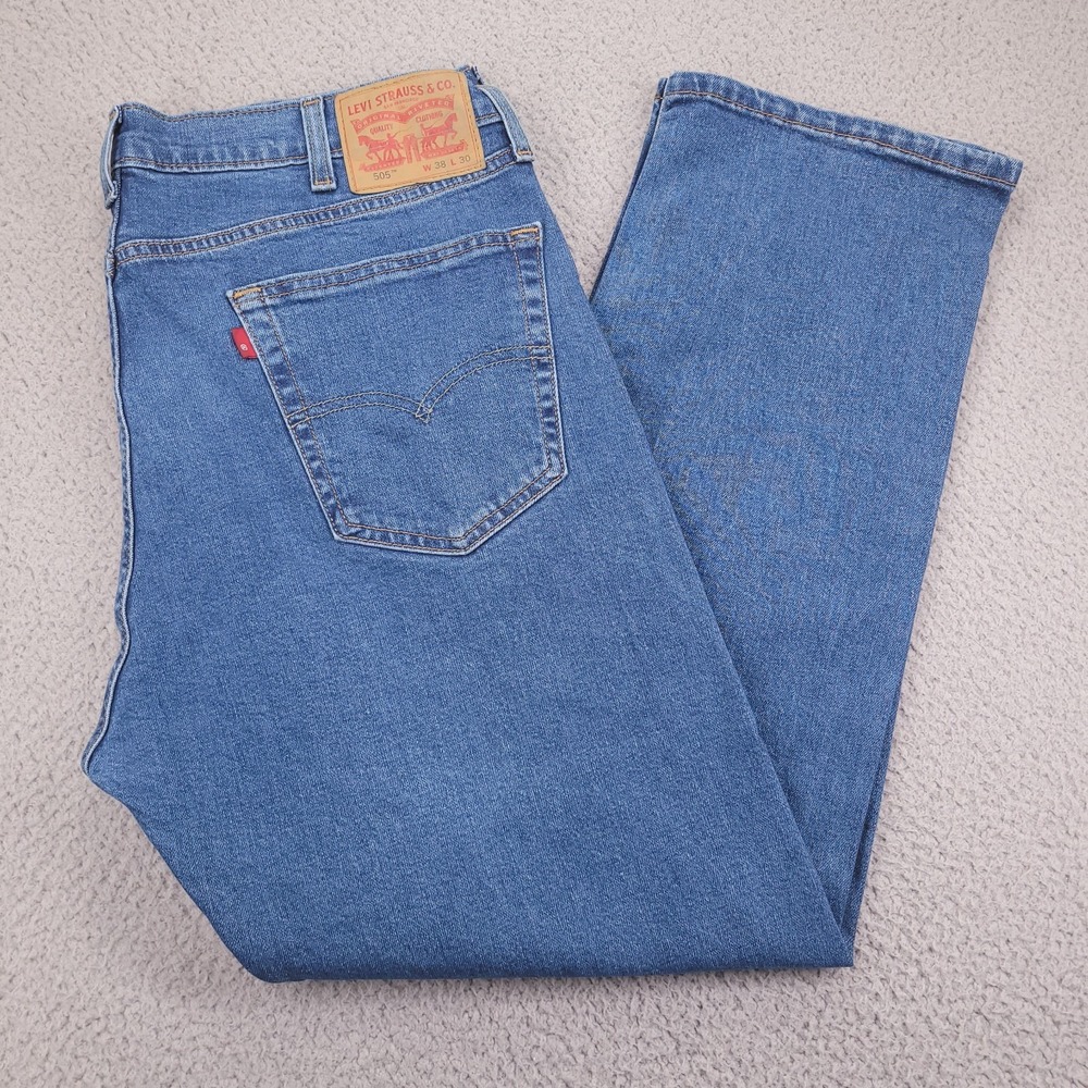 LEVIS 505 Jeans Mens Size 38x30 Straight Leg Medium Wash Blue Denim *Flaw